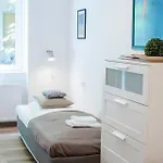 Brand New Ac Boedapest