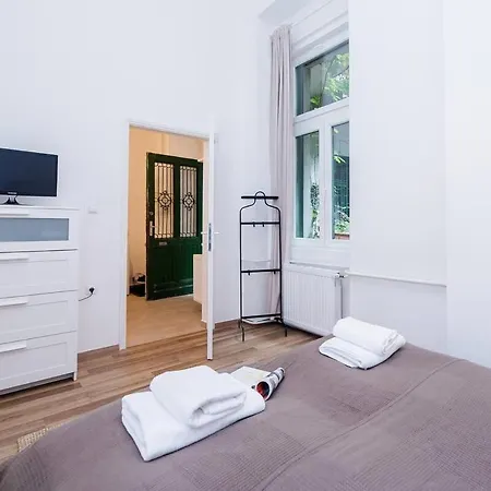 Lägenhet Brand New Ac Budapest